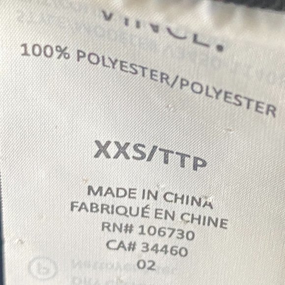 Vince black short sleeve boxy top - Picture 4 of 4